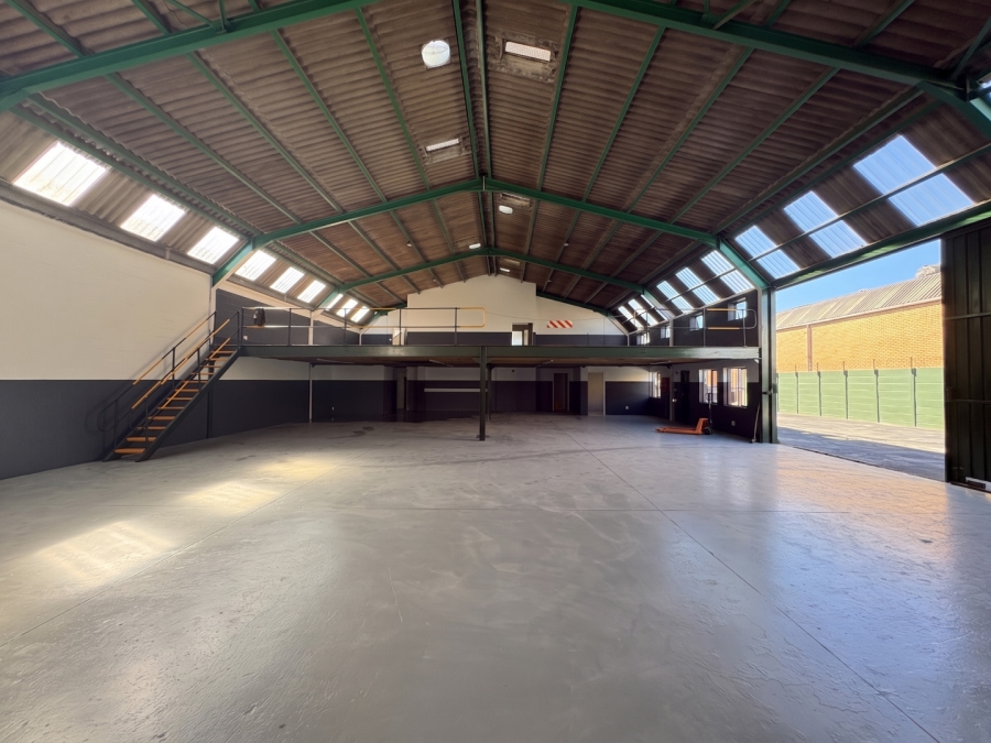 To Let Commercial Property for Rent in Montague Gardens Western Cape